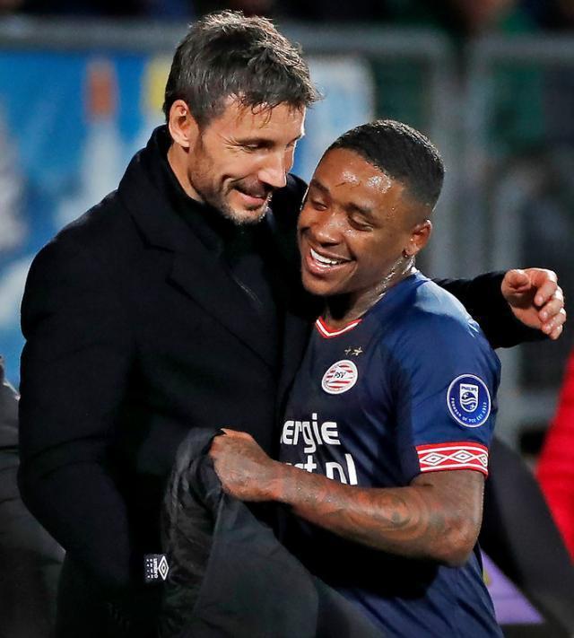 联赛中竞争 联赛中竞争