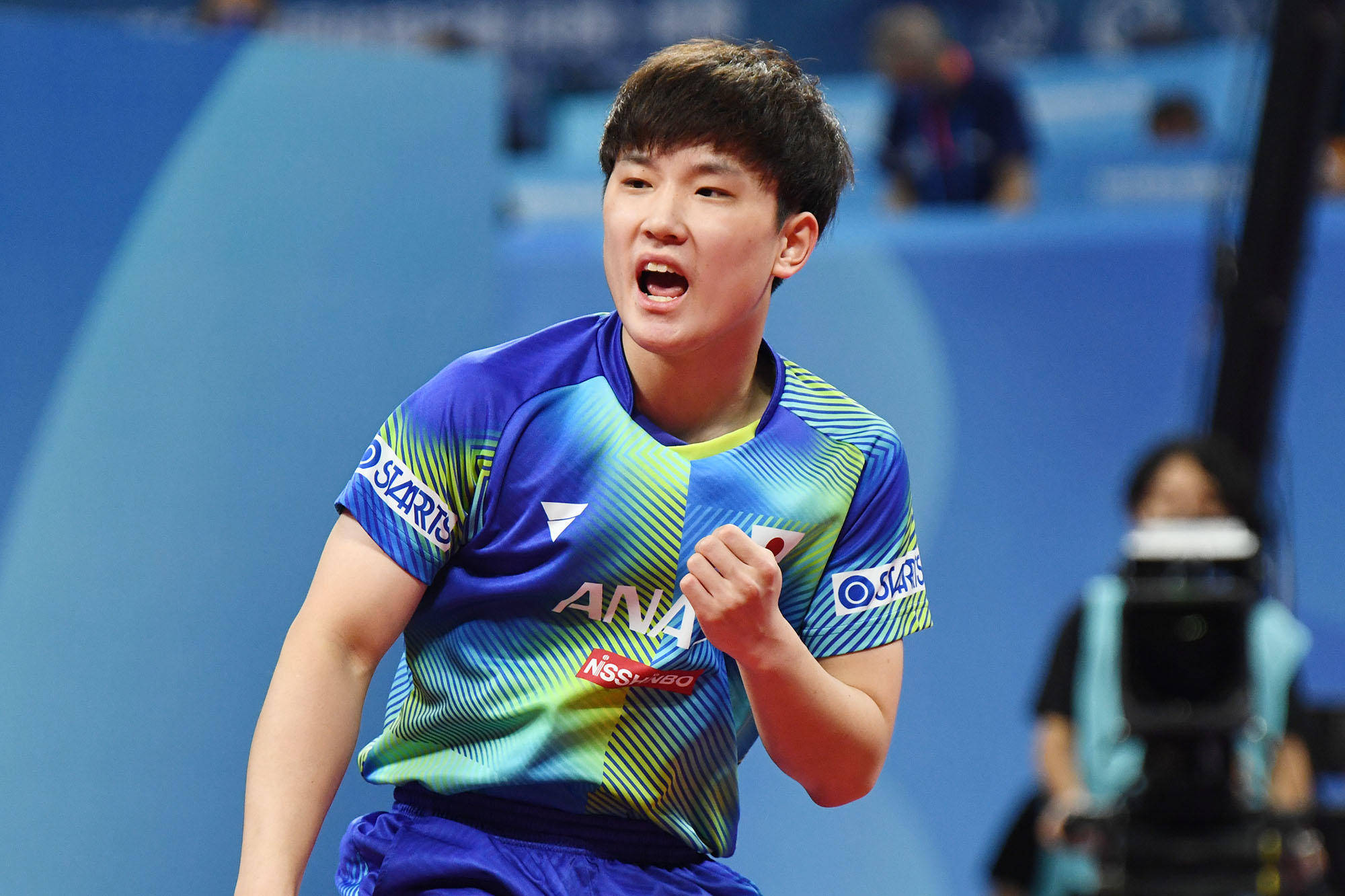 他又完成了 他又完成了